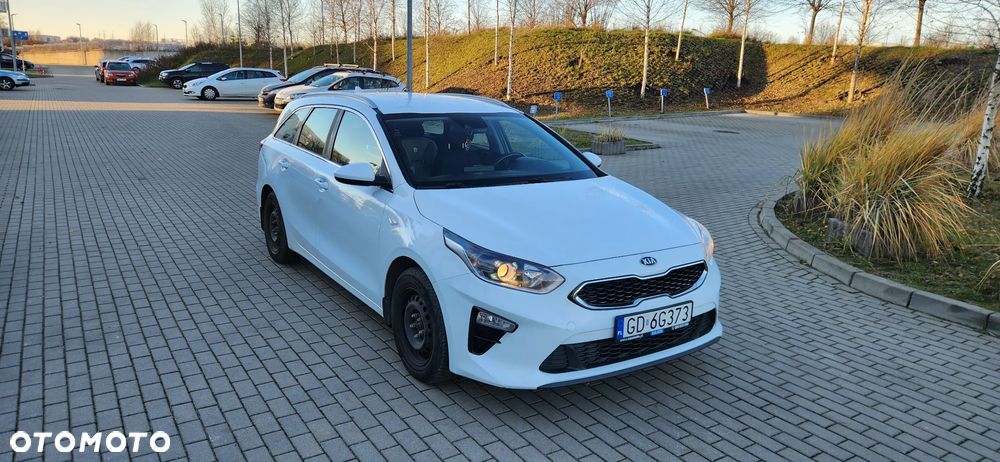 Kia Ceed - 3