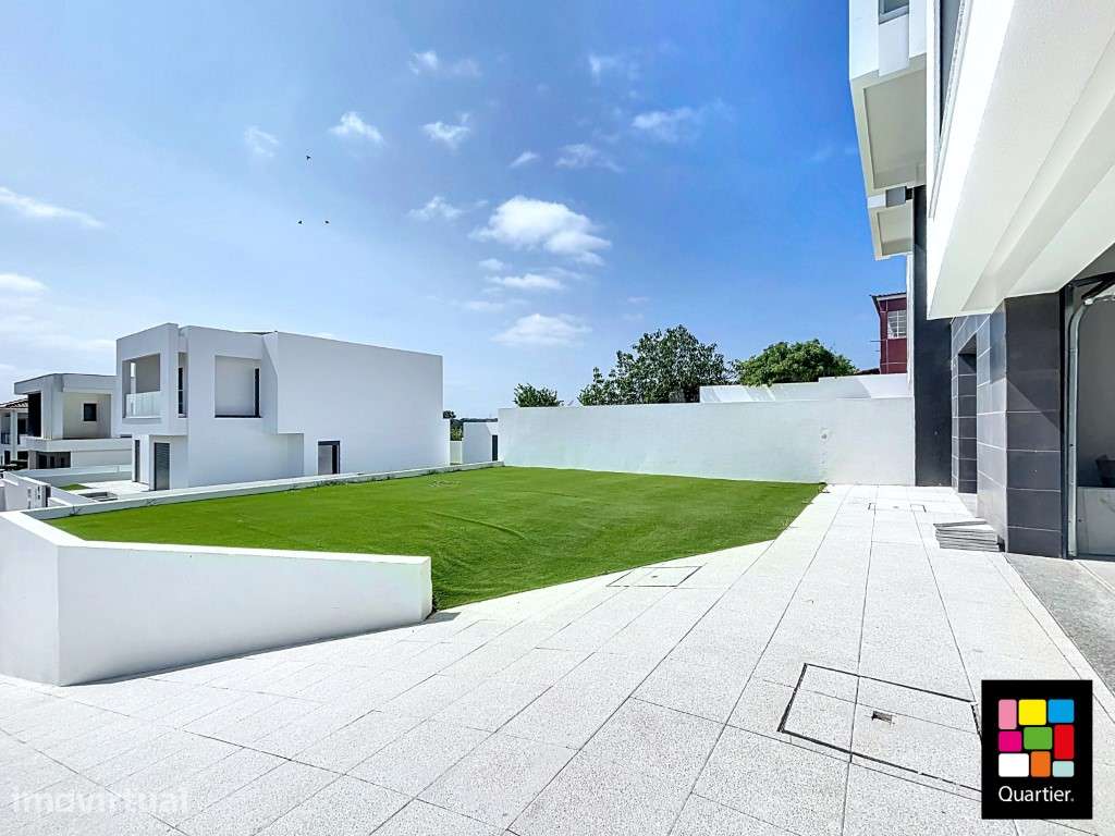 Moradia T4 (área 206 m2)- lote 401,60 m2. - Grande imagem: 3/24