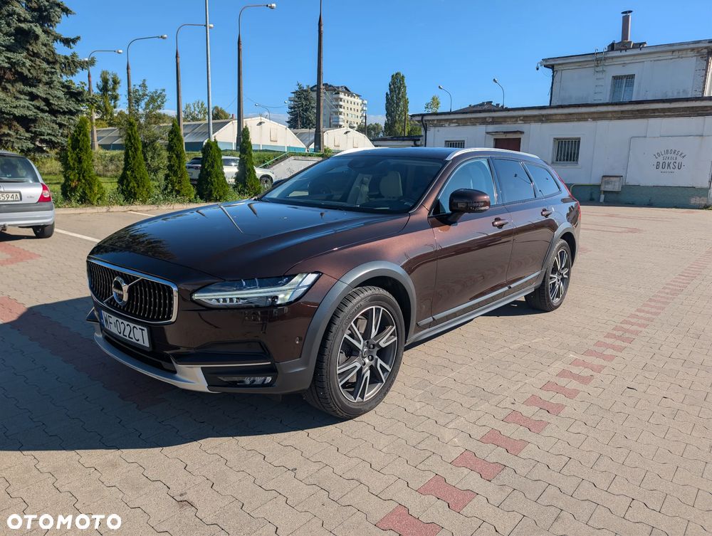 Volvo V90 Cross Country D5 AWD - 1