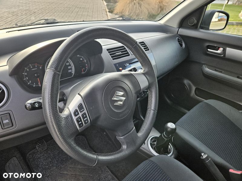 Suzuki Swift 1.3 GS / Premium - 8