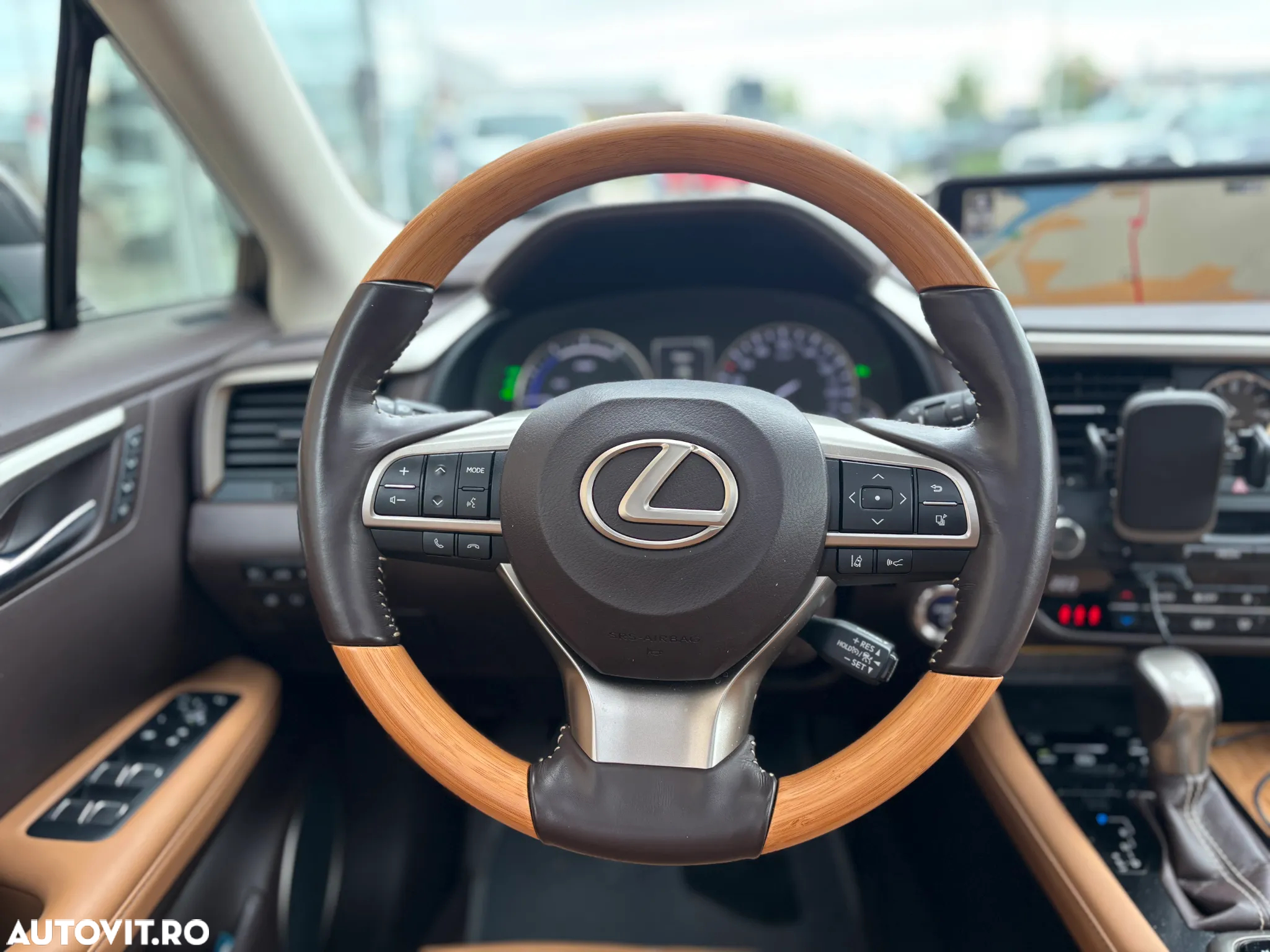 Lexus Seria RX 450h Aut. Luxury (trapa panoramica) - 11