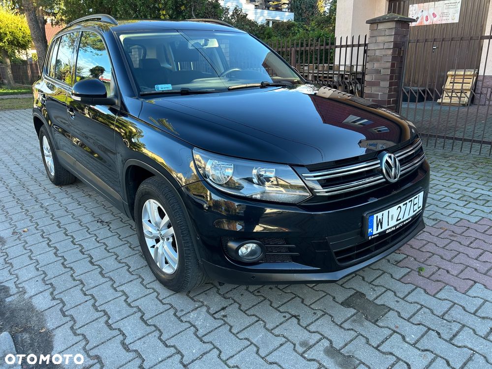 Volkswagen Tiguan - 1