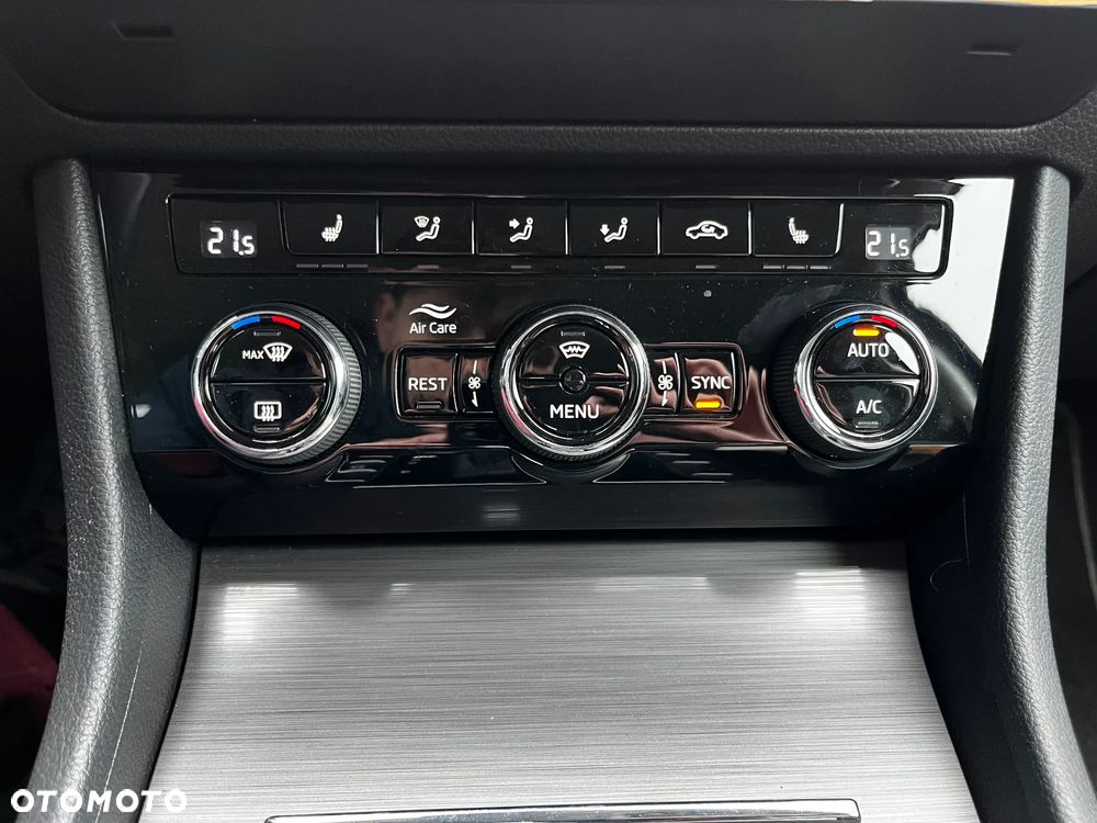 Skoda Superb 2.0 TDI SCR Style DSG - 12