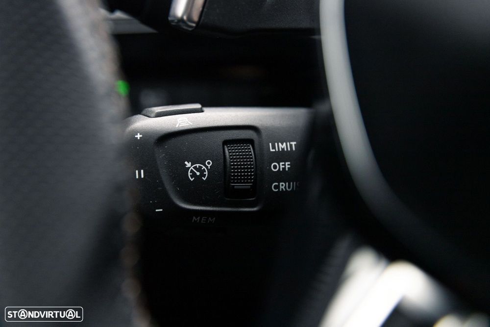 Peugeot 508 SW 1.6 Hybrid Allure e-EAT8 - 30
