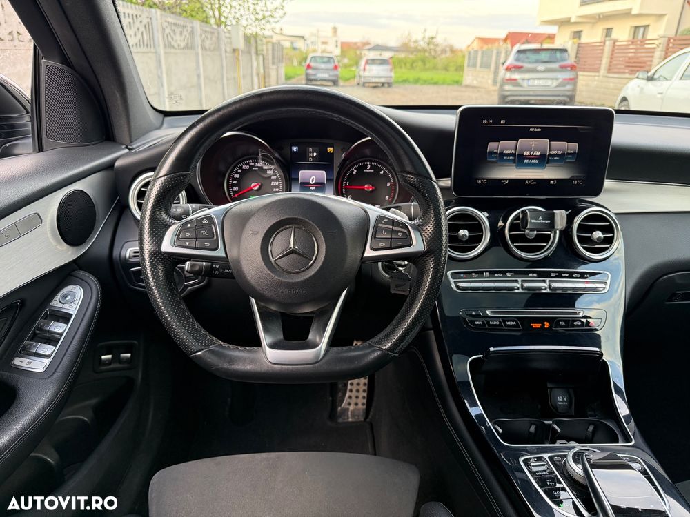 Mercedes-Benz GLC 220 d 4MATIC 9G-TRONIC AMG Line - 29