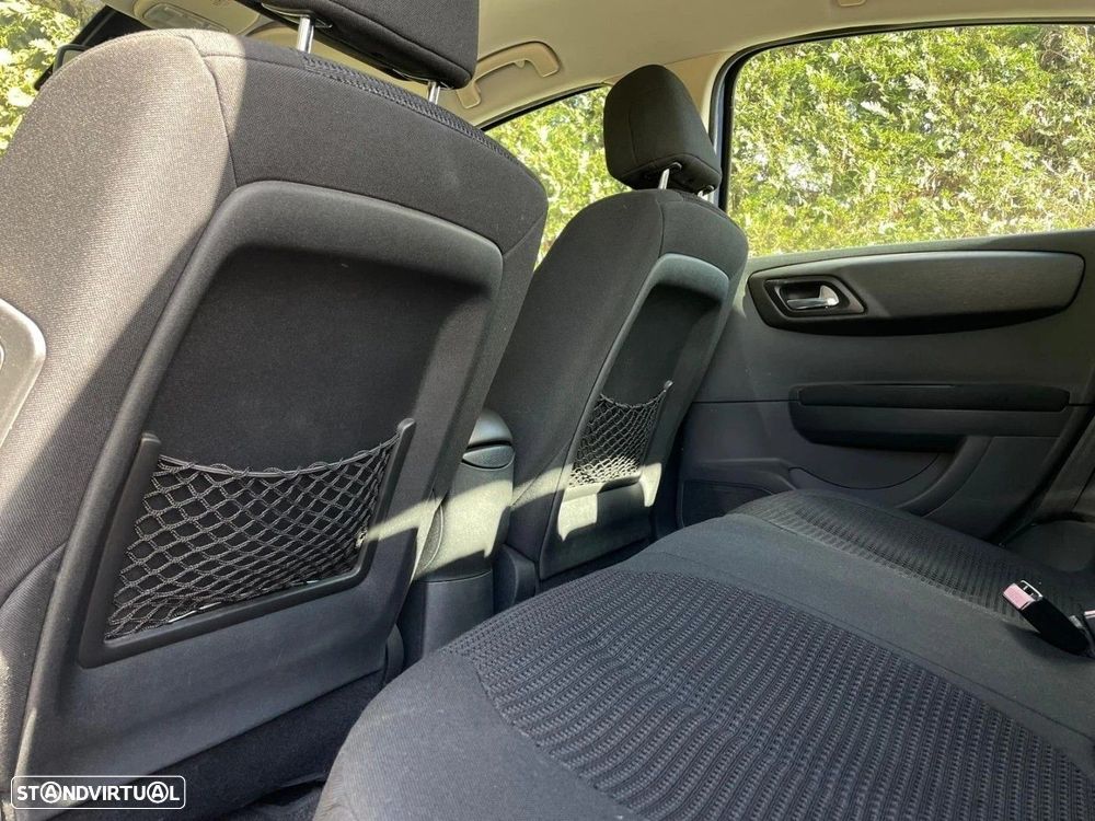 Citroën C4 1.4 16V SX - 14