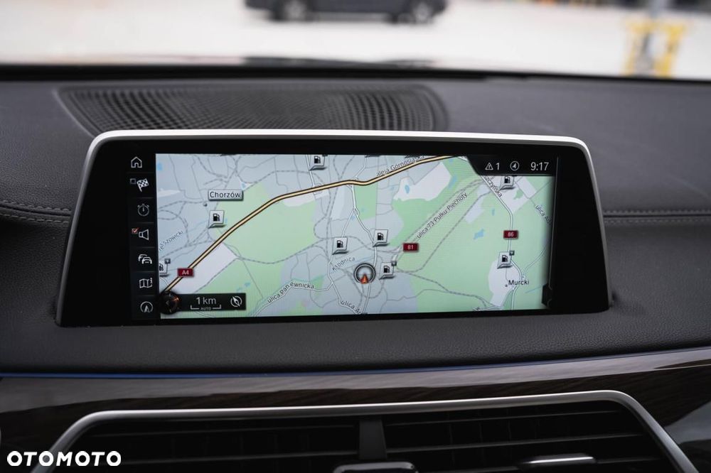 BMW Seria 7 - 23