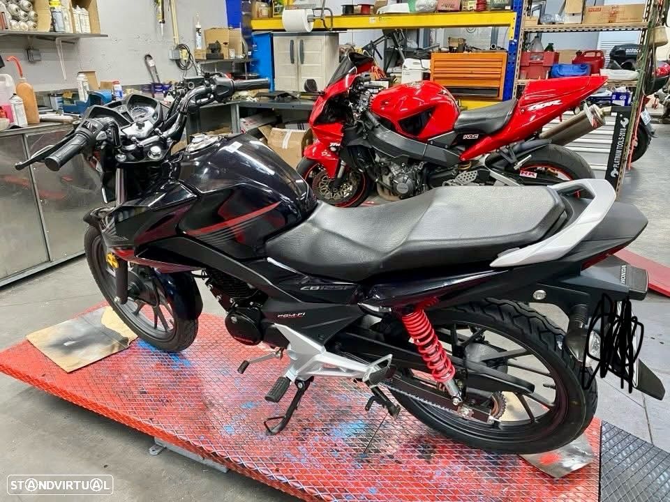 Honda CBF - 2