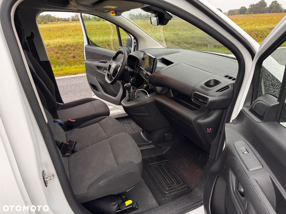 Toyota PROACE CITY - 16