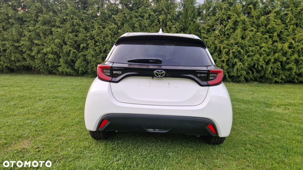 Toyota Yaris - 7