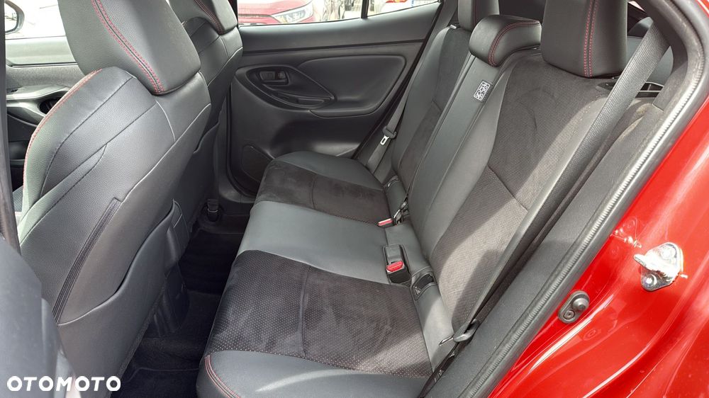 Toyota Yaris Cross Hybrid 1.5 GR Sport - 12