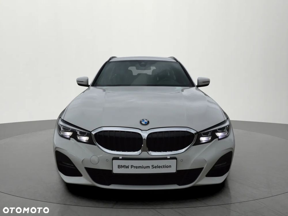 BMW Seria 3 320d xDrive - 3