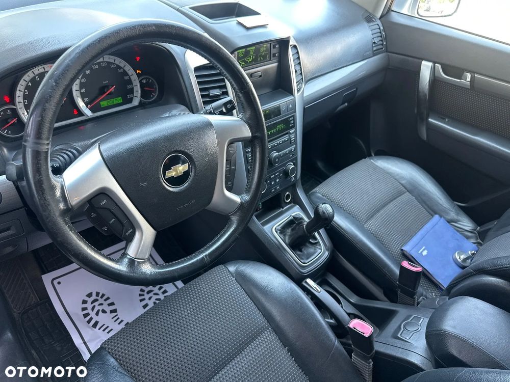 Chevrolet Captiva 2.4 LS - 16