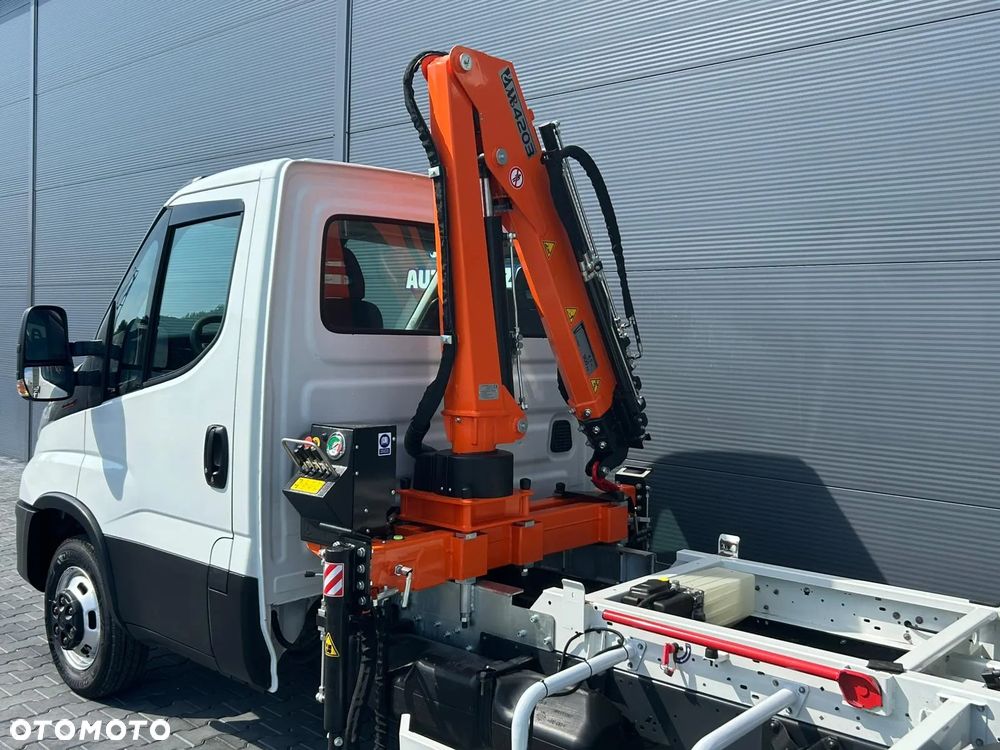 Iveco Daily 35C16 3.0 HPI Nowy MOCNY HDS 2800kg + wywrotka wywrot **Wzmocnione zawieszenie**Klima**Niski przebieg**DMC 3,5t**Na bliźniakach**Hak 3,5t.** - 6