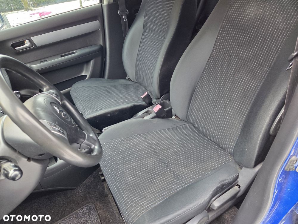 Suzuki Swift - 8