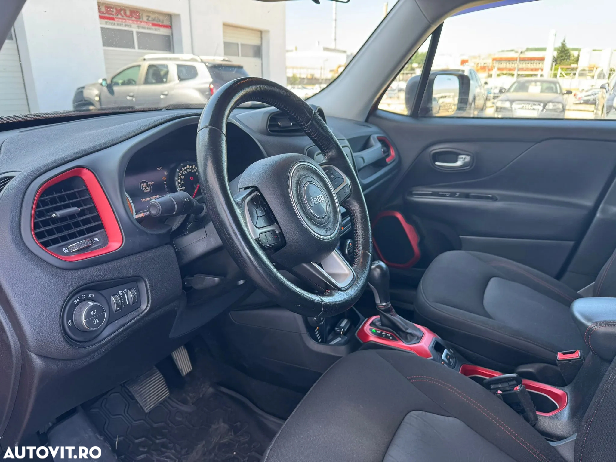 Jeep Renegade 2.0 M-Jet 4x4 Low AT9 Trailhawk - 4