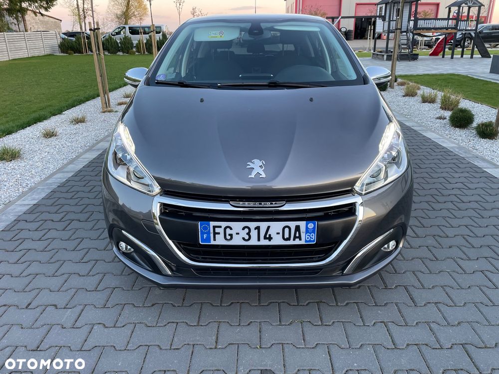 Peugeot 208 PureTech 110 Stop & Start Signature - 6
