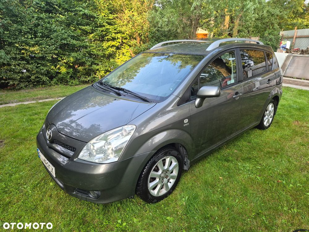 Toyota Corolla Verso 1.8 Sol + 7os MM - 1