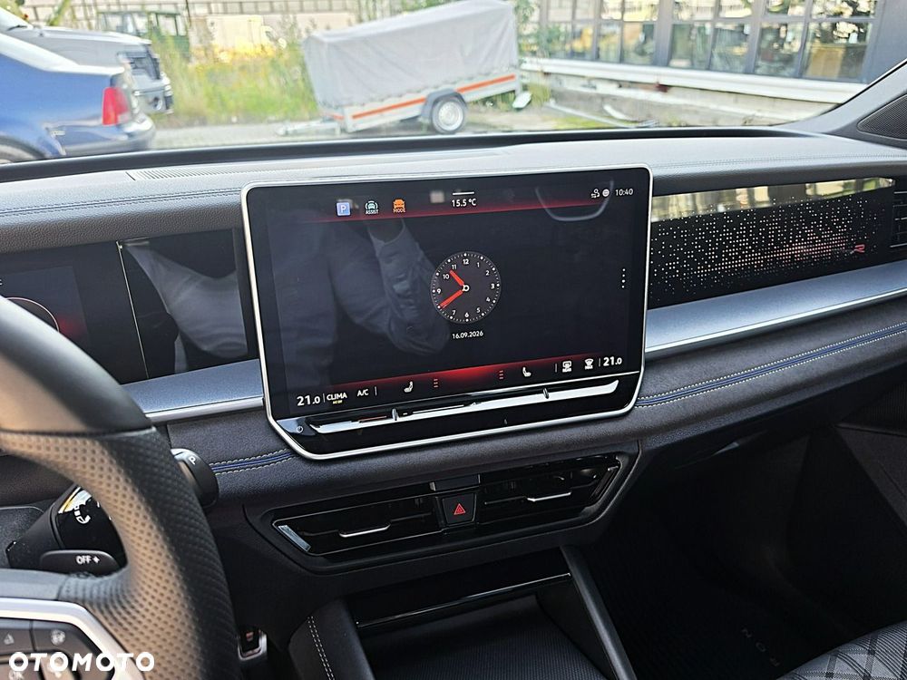 Volkswagen Tayron 2.0 TSI 4Mot R-Line DSG - 32