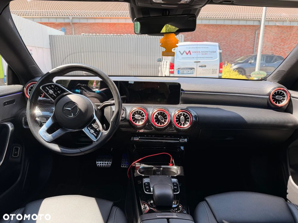 Mercedes-Benz CLA - 17