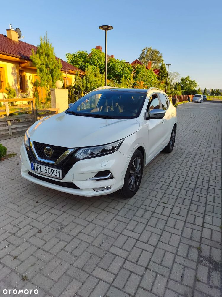 Nissan Qashqai 1.3 DIG-T Tekna+ - 1