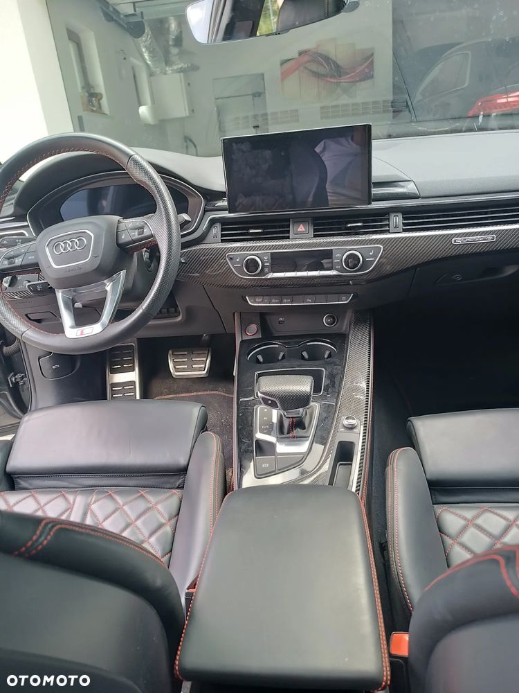 Audi S4 Limousine - 32