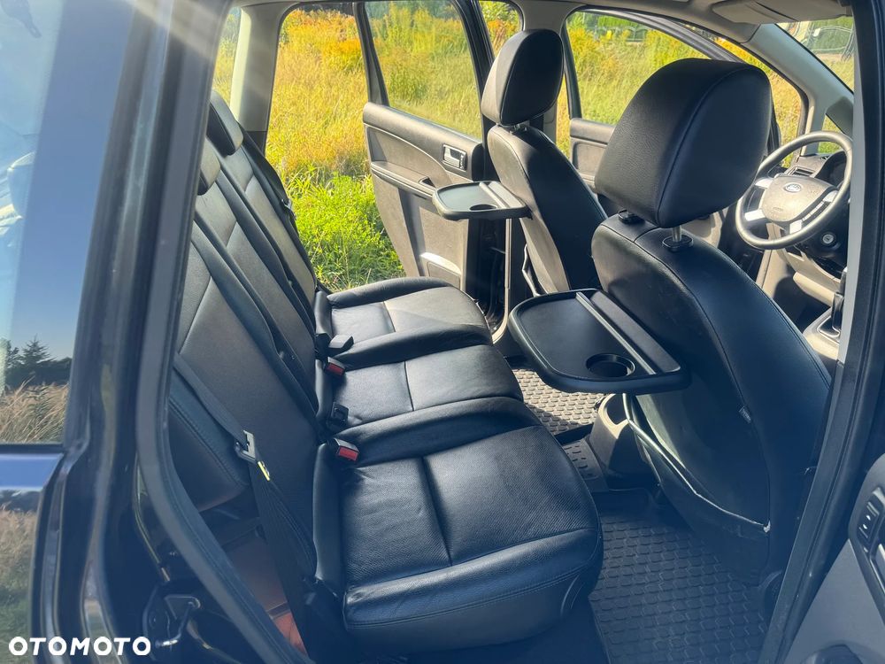 Ford Focus C-Max - 9