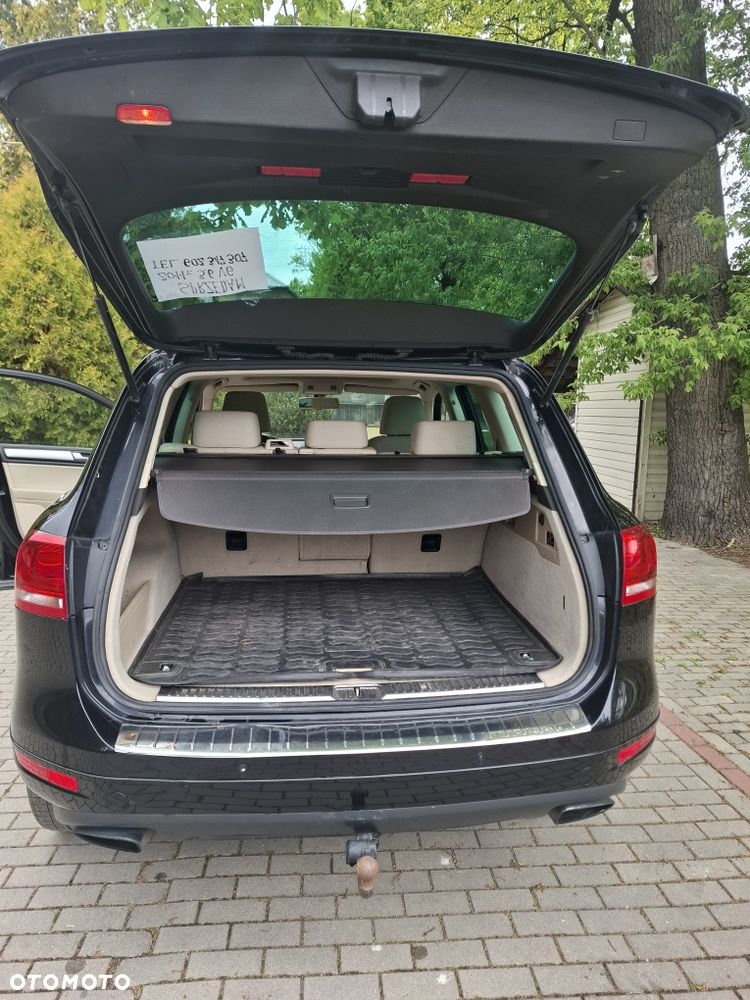 Volkswagen Touareg - 2