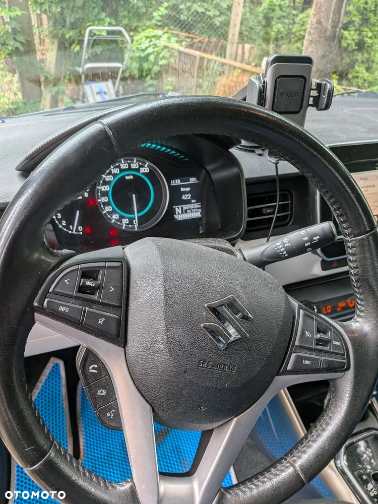 Suzuki Ignis 1.2 Premium AGS - 10