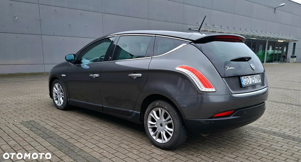 Lancia Delta - 11