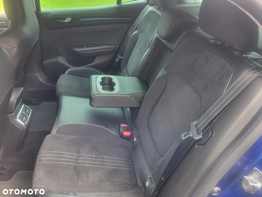 Renault Megane 1.6 TCe GT EDC - 36