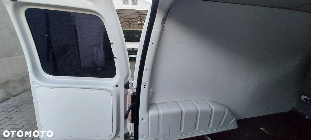 Volkswagen CADDY - 26