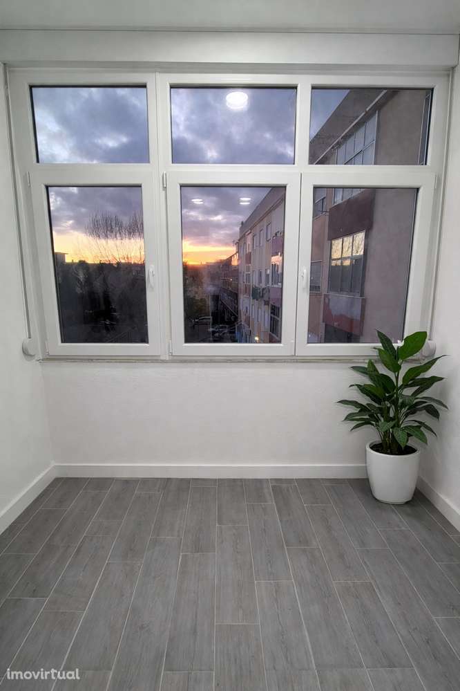 Apartamento T3 Totalmente Remodelado - Grande imagem: 4/21