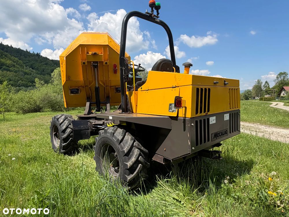 Terex Mecalac TA6s Wozidło wózek z Obrotową Kolebą. 6 ton ładowność. 4x4. Silnik Perkins. 4 cylindry. 808 mtg. 2022 rok. Kamera z wielkim Ekranem! Jazda Rewers 3prędkości. Maszyna jak Nowa z Norweskiego Gospodarstwa! Ani deka luzów i wycieków! Hydrostatic. Pełny Oryginał. Hamulce brzytwa. Serwisy w DEKRA. Maszyna Woziła lekkie ładunki. Praktycznie zerowe zużycie. Wielka Okazja. Wszystko w pełnym Oryginale. Opony Oryginał wszystkie jak Nowe. Komendy Głosowe w maszynie! - 13