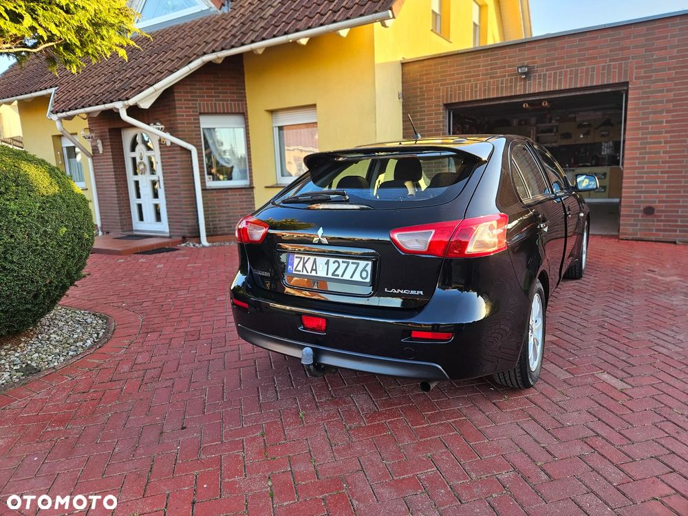 Mitsubishi Lancer 1.8 Intense - 9