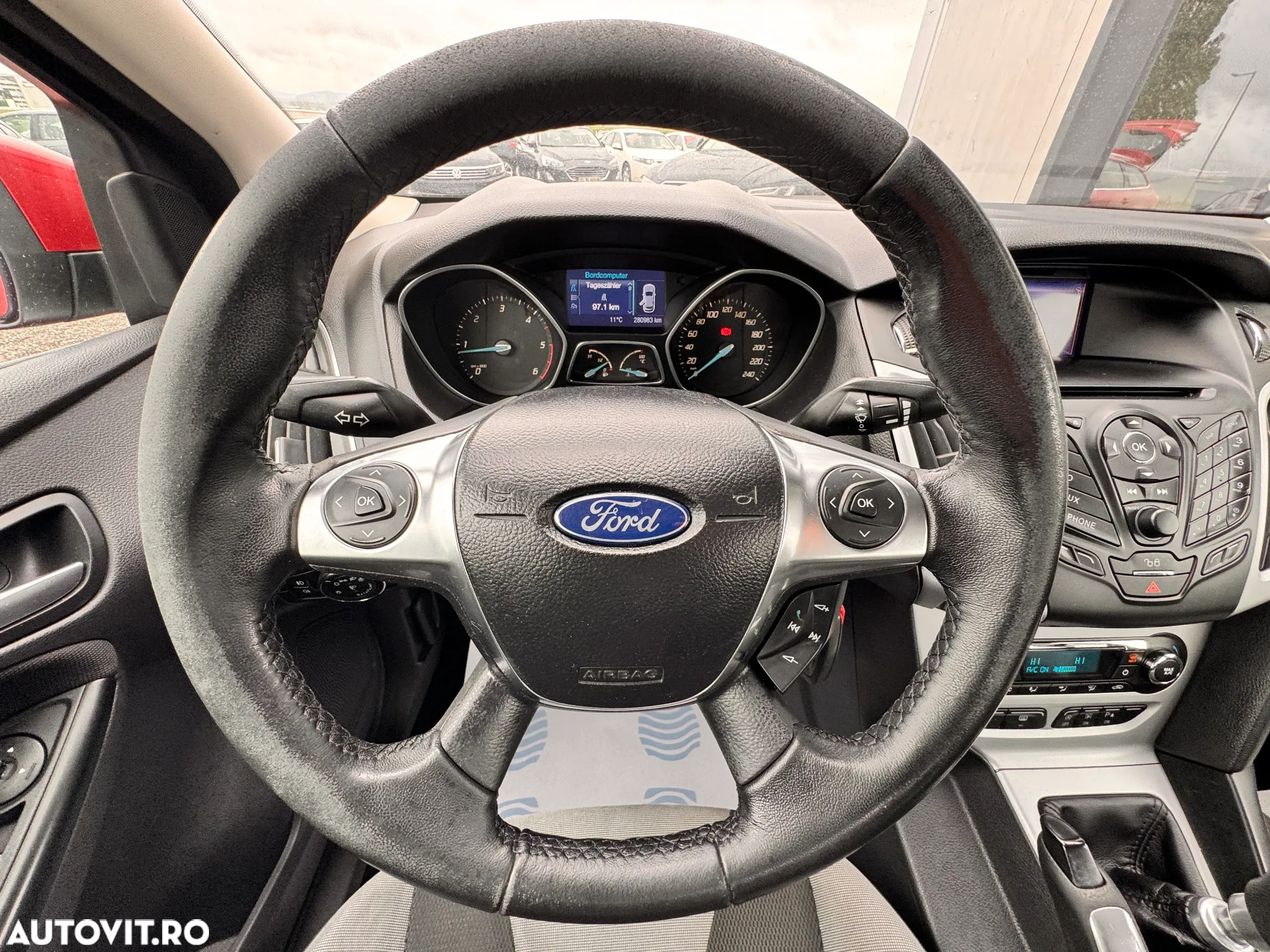 Ford Focus 1.6 TDCi DPF Champions Edition - 30