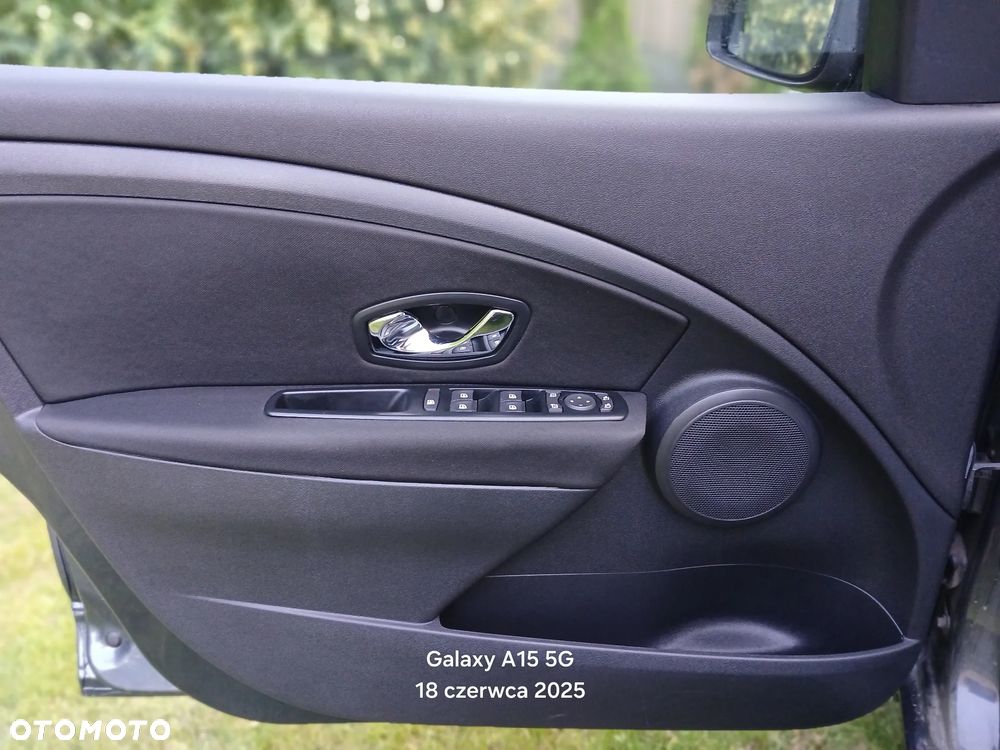 Renault Megane ENERGY TCe 115 Start & Stop Authentique - 12