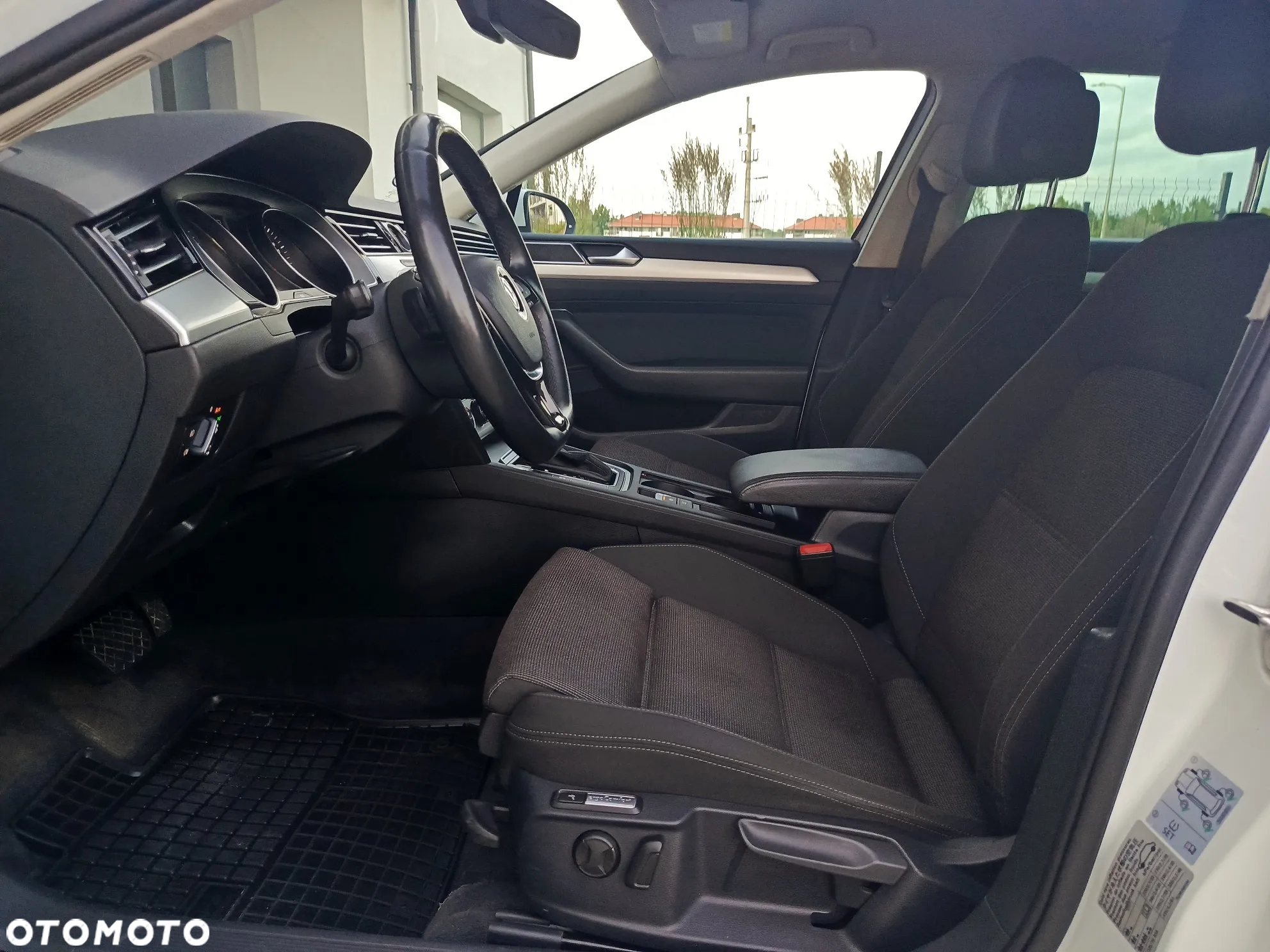 Volkswagen Passat 2.0 TDI BMT Highline DSG - 10