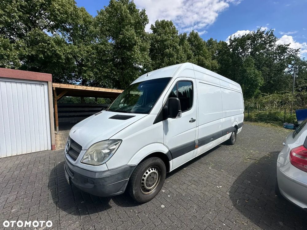 Mercedes-Benz Sprinter - 3