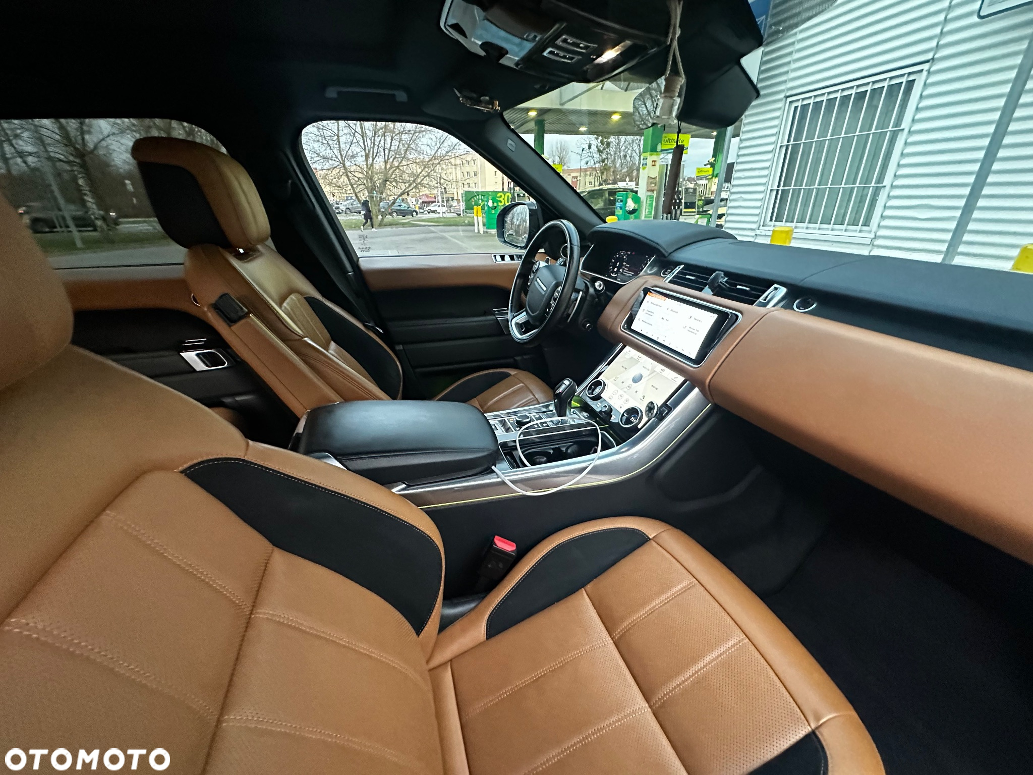 Land Rover Range Rover Sport - 13