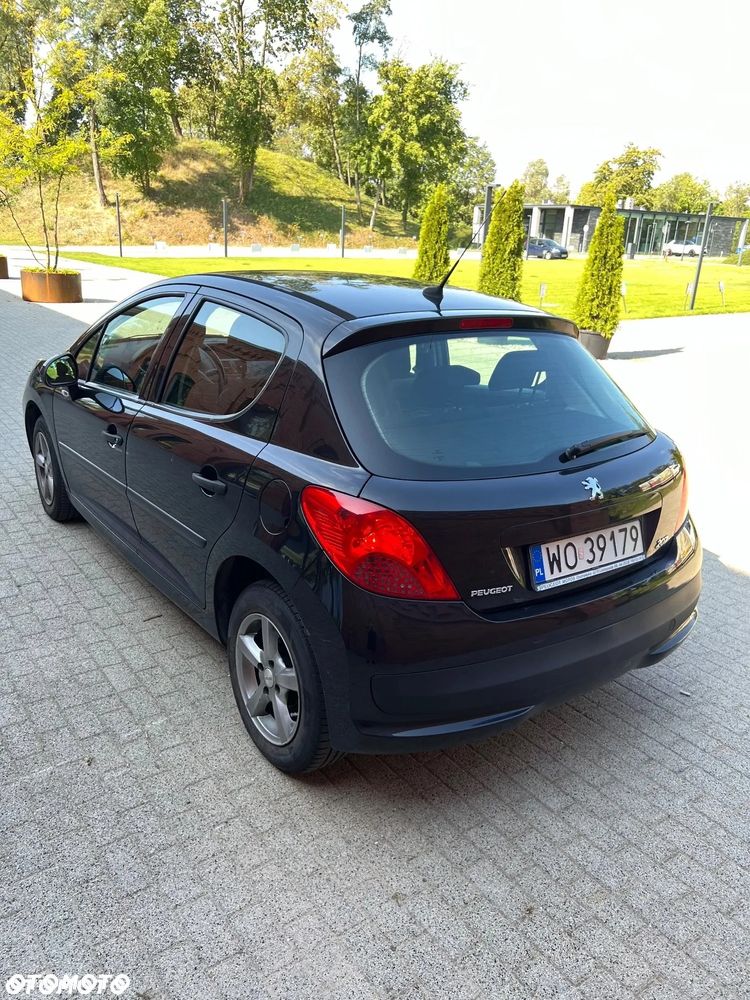 Peugeot 207 1.4 Presence Grand Prix - 7