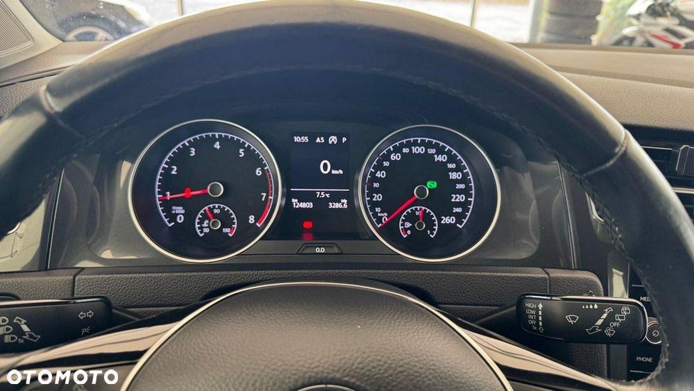 Volkswagen Golf 1.0 TSI (BlueMotion Technology) Trendline - 40