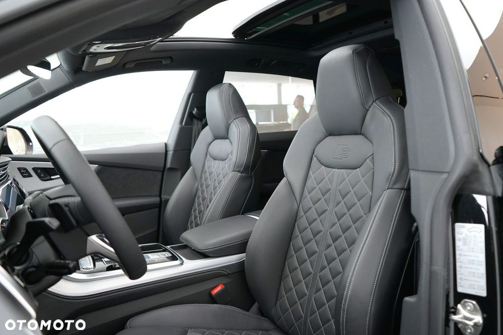 Audi Q8 - 19