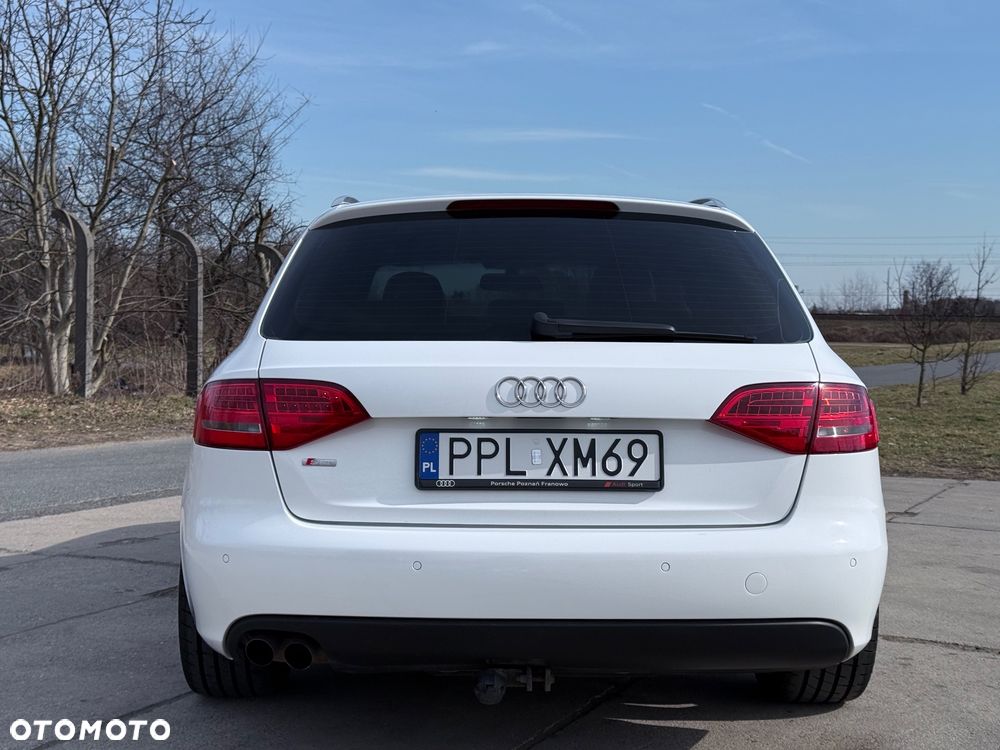 Audi A4 Avant 2.0 TDI DPF multitronic Ambiente - 30