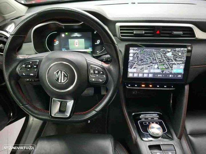 MG ZS Maximal Luxury - 3