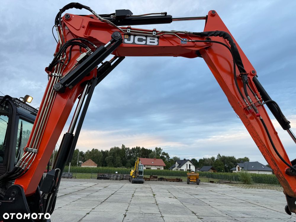 JCB 86C-1 - 9