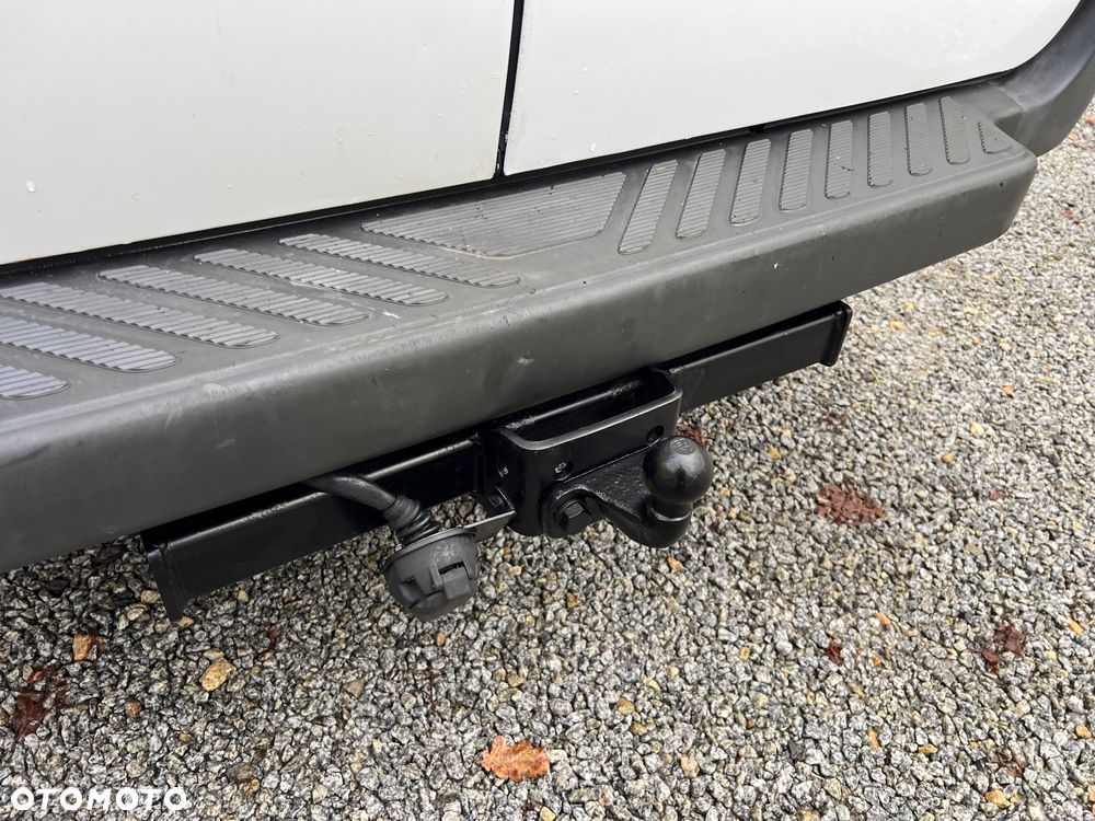 Ford Ford Transit Furgon Brygadowy 6 os. 4x4 L3H3 2.2 TDCI 125KM HAK 4x4 - 9