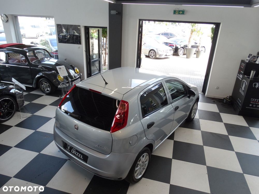 Fiat Grande Punto - 7