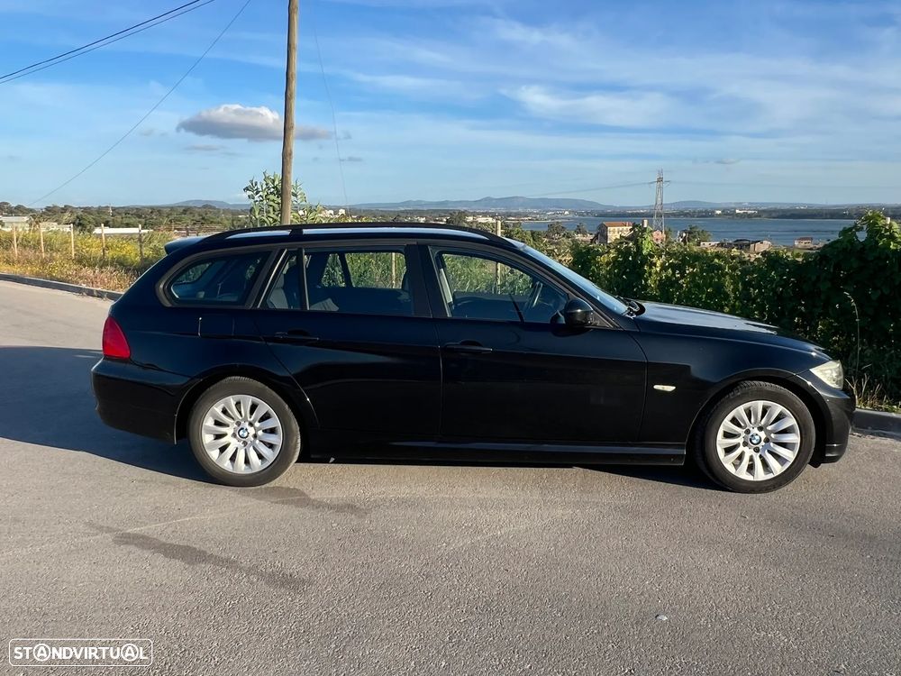 BMW 320 d Dynamic - 21