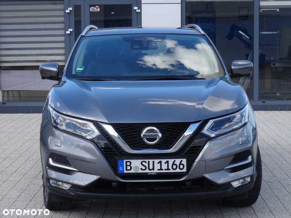 Nissan Qashqai 1.3 DIG-T N-WAY - 4